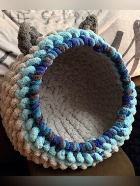 Hand Knit Cat Cave